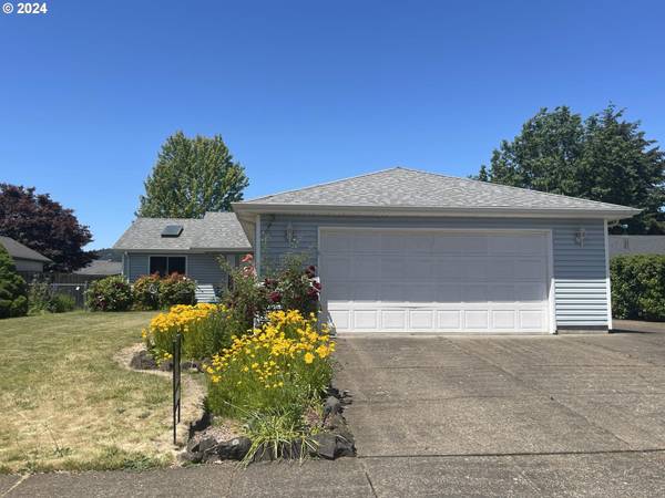 2880 S 7TH PL, Lebanon, OR 97355