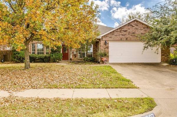 1007 Tyler James Drive, Burleson, TX 76028