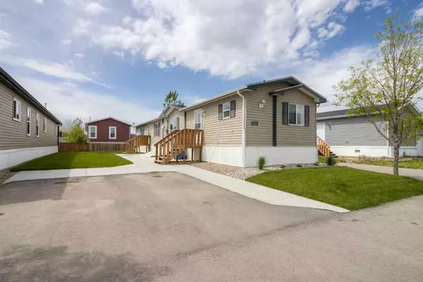 Coaldale, AB T1M0C6,1006 Summer ST