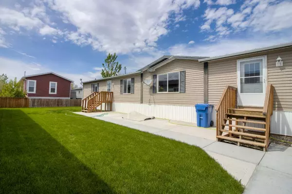 Coaldale, AB T1M0C6,1006 Summer ST