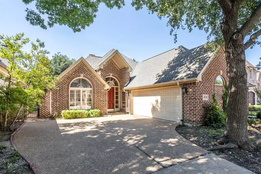 4128 Walnut Meadow Lane, Dallas, TX 75229