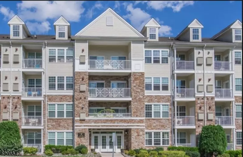 8401 Sanctuary Blvd #401, Riverdale Boro, NJ 07457