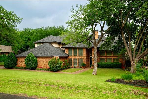 437 Moran Drive, Highland Village, TX 75077