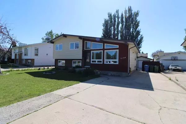 Coaldale, AB T1M 1B6,2124 10A ST