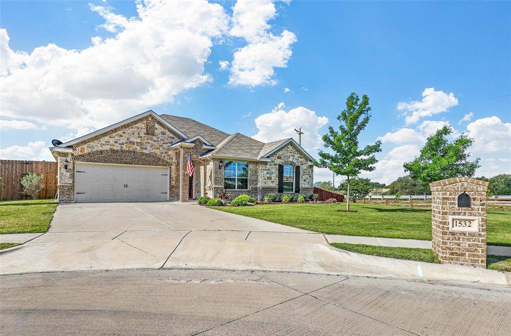 Weatherford, TX 76087,1532 Signature Drive