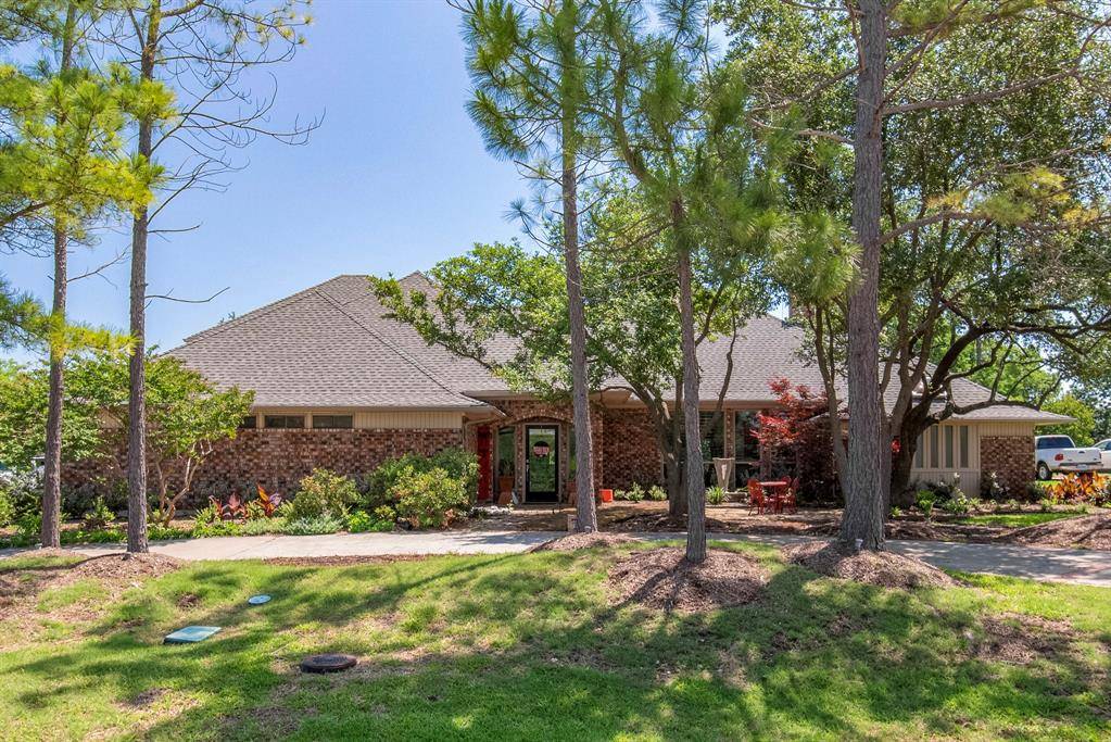 208 Camino Real W,  Wylie,  TX 75098