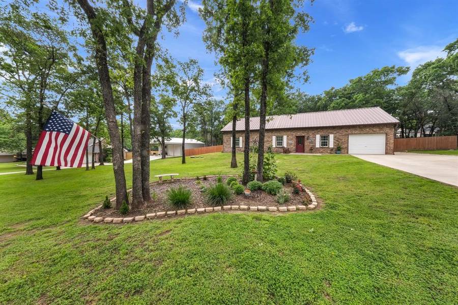 112 Archers Way, Weatherford, TX 76088