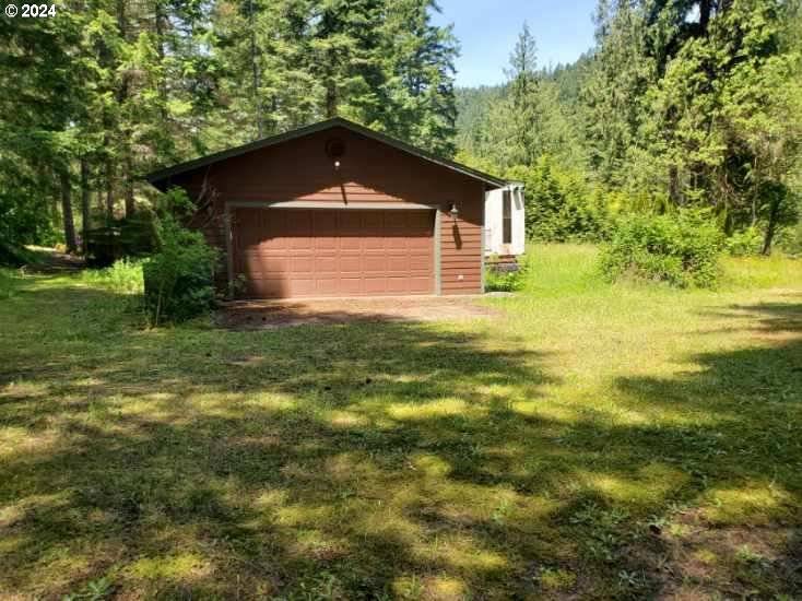 Glide, OR 97443,303 ANITA LN