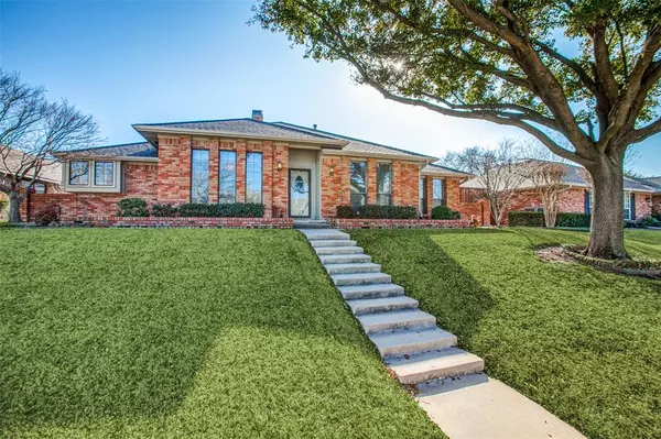 2014 N Cliffe Drive, Richardson, TX 75082