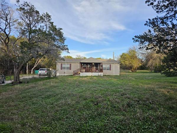 2606 Hilltop Road, Granbury, TX 76048