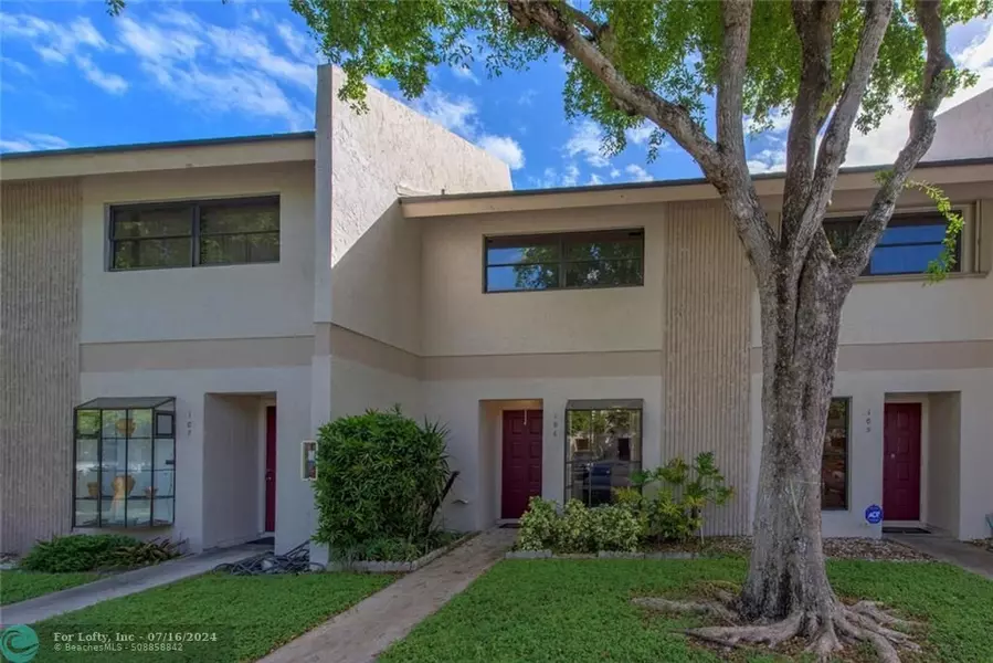 2700 S Oakland Forest Dr  #106, Oakland Park, FL 33309