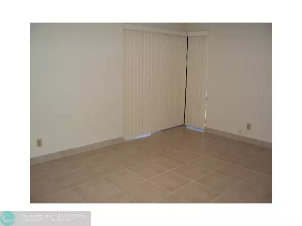 Deerfield Beach, FL 33442,2265 SW 15 ST  #166