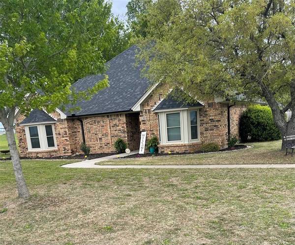 301 Ridge Road,  Decatur,  TX 76234