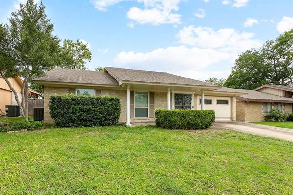 4809 Wildbriar Drive,  Garland,  TX 75043