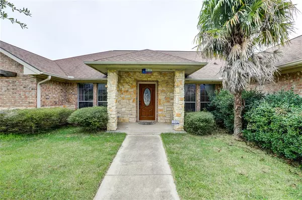 Terrell, TX 75160,5001 Country Meadows Drive