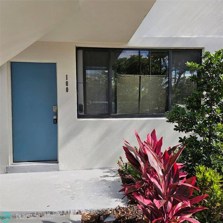 Wilton Manors, FL 33311,1901 N Andrews Ave  #100