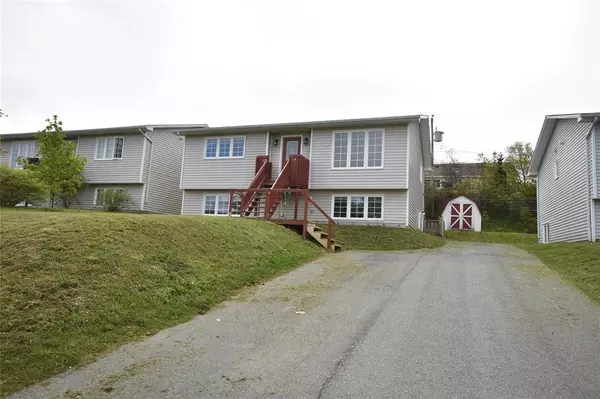 5 Sweetenwater Crescent, Conception Bay South, NL A1W 4T2