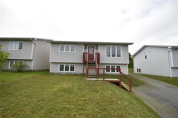 Conception Bay South, NL A1W 4T2,5 Sweetenwater Crescent