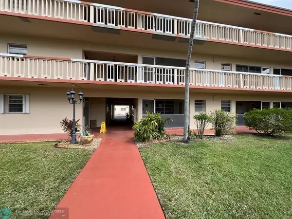 5300 Washington St  #126G, Hollywood, FL 33021