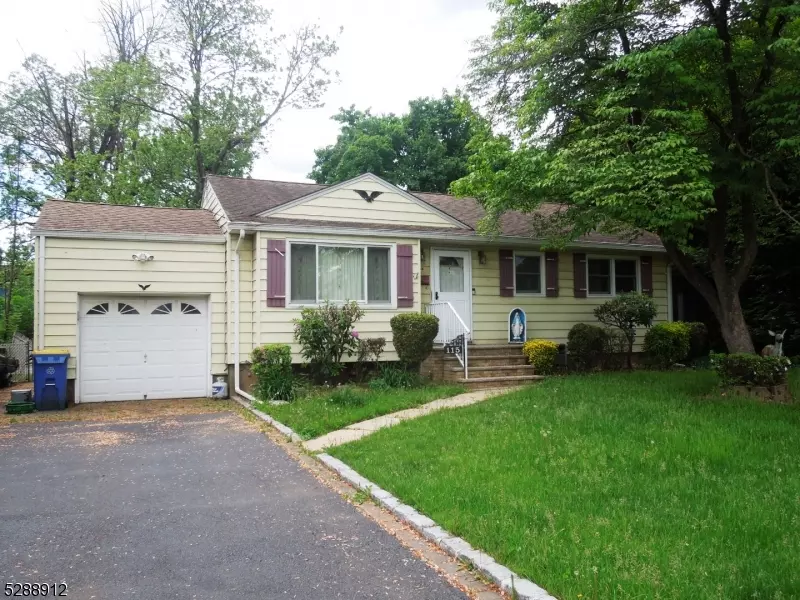 115 Delacy Ave, North Plainfield Boro, NJ 07060