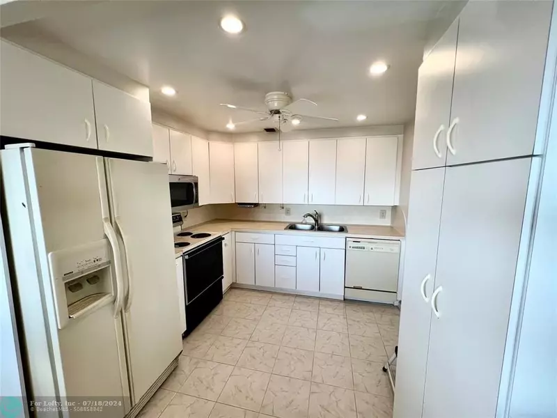 344 Richmond F  #344, Deerfield Beach, FL 33442