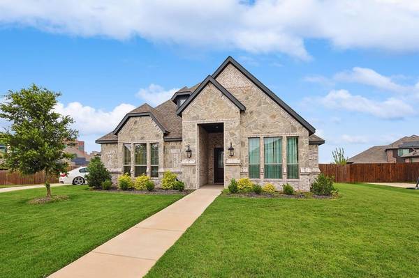 1616 Granite Way, Waxahachie, TX 75165