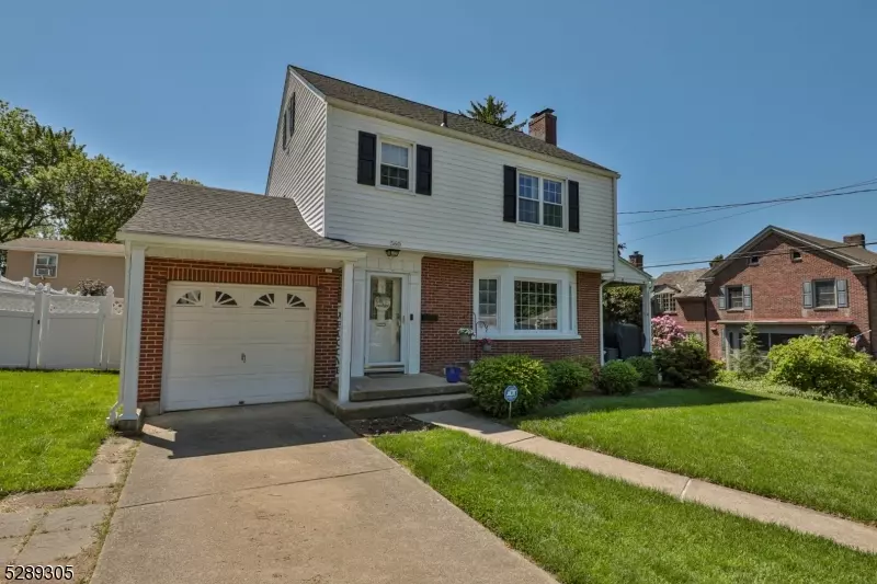 560 Barrymore St, Phillipsburg Town, NJ 08865