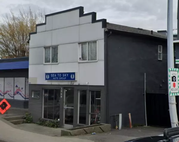 1560 MAIN STREET, North Vancouver, BC V7J 1E2