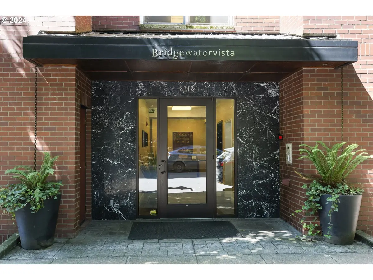 Portland, OR 97203,8712 N DECATUR ST #501