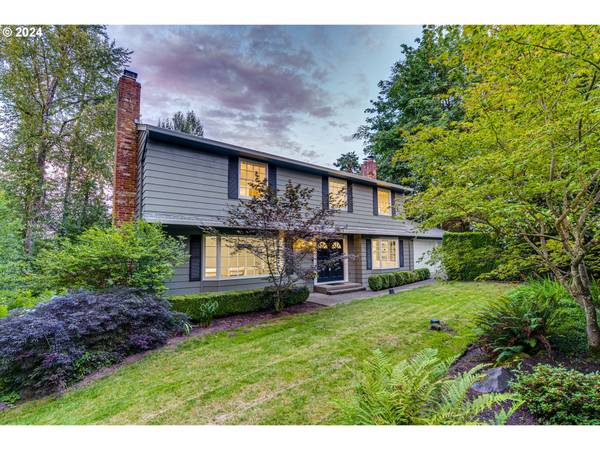 Lake Oswego, OR 97034,17644 TREE TOP LN