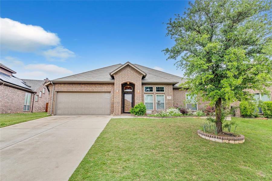 1164 Rosemary Court, Burleson, TX 76028