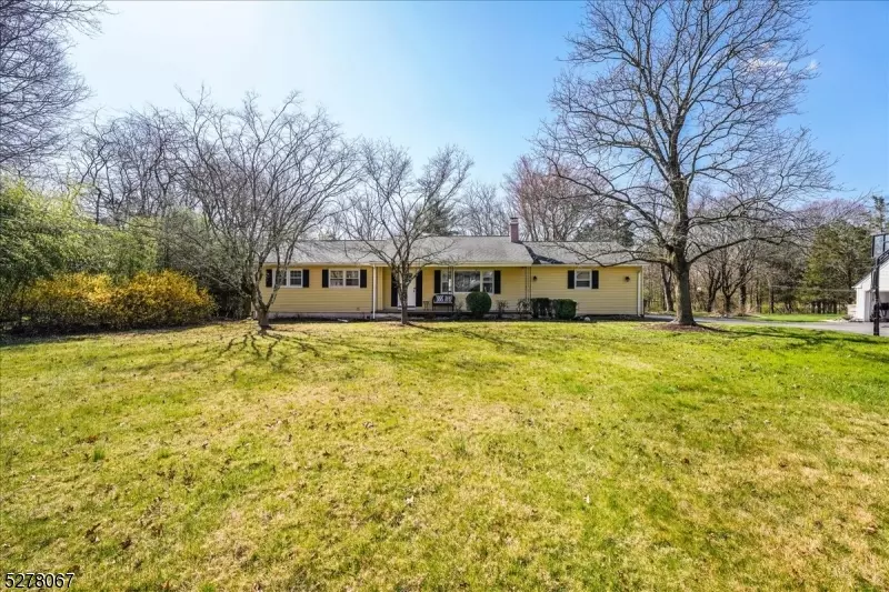 560 Rolling Hills Rd, Bridgewater Twp., NJ 08807