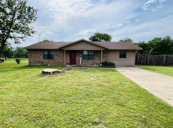 405 Joyner, Omaha, TX 75571