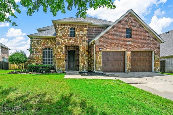 1712 Almond Drive, Mansfield, TX 76063