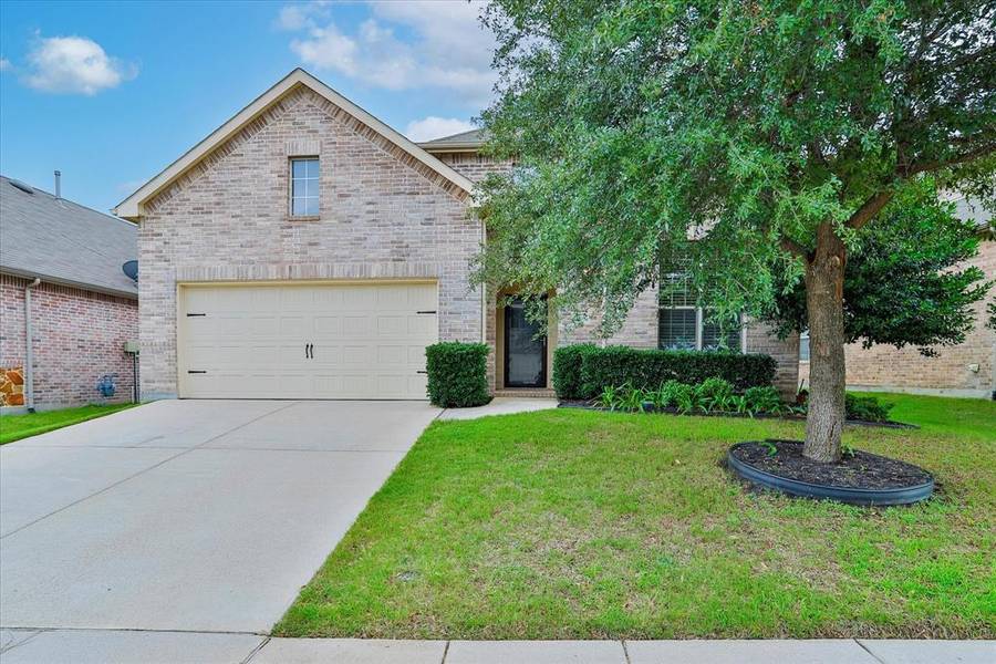 8849 Blanco Creek Trail, Fort Worth, TX 76244