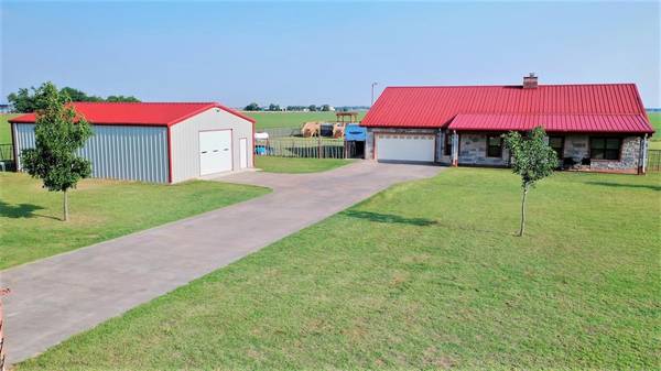 9392 County Road 128 W, Vernon, TX 76384