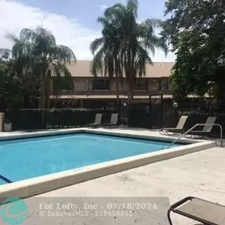 Coral Springs, FL 33071,9805 riverside drive  #53