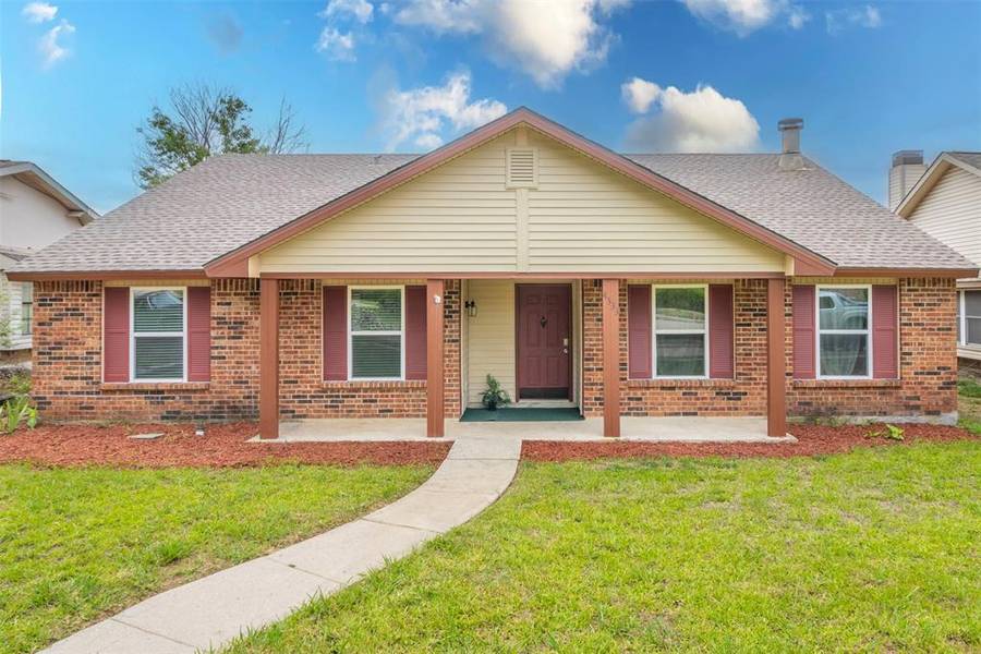 4333 Fryer Street, The Colony, TX 75056