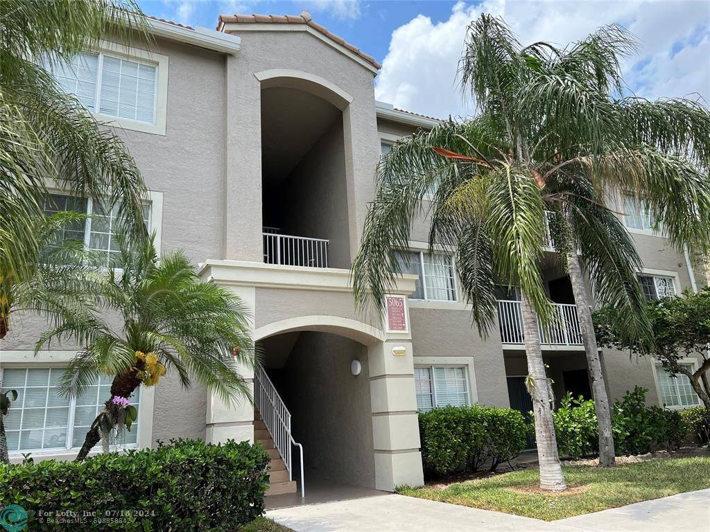 Coconut Creek, FL 33073,5065 Wiles Rd  #103