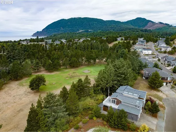 Manzanita, OR 97130,901 FAIRWAY CT