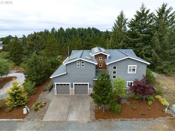 Manzanita, OR 97130,901 FAIRWAY CT