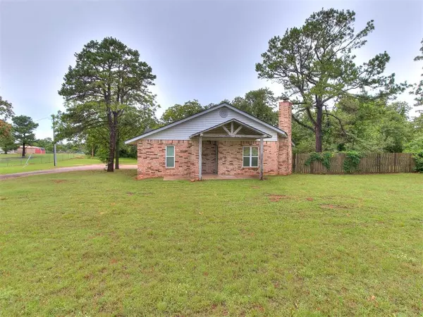 2613 N Council Avenue, Blanchard, OK 73010