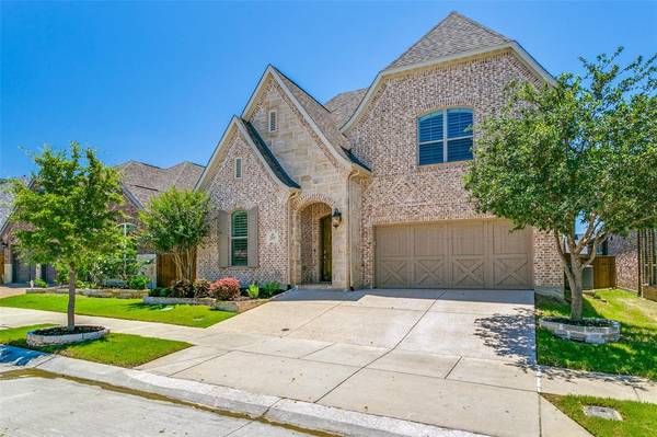 2424 Damsel Eve Drive,  Lewisville,  TX 75056