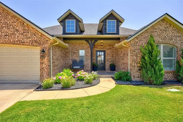 7610 McKenzie Circle, Edmond, OK 73025