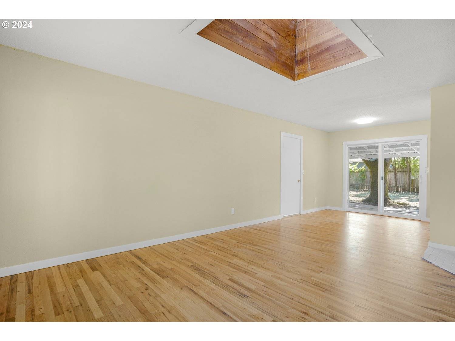 Portland, OR 97236,4035 SE 130TH AVE
