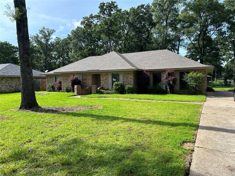 8803 Dogwood Trail, Haughton, LA 71037