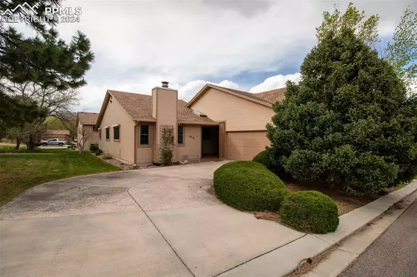 Colorado Springs, CO 80907,3810 Michener DR