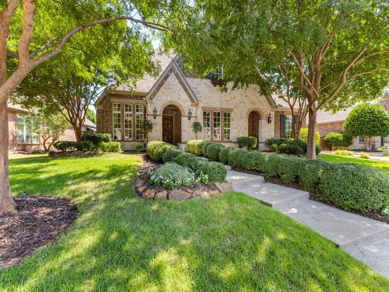 879 Paradise Circle, Allen, TX 75013