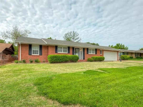 1813 Indian Drive, Enid, OK 73703