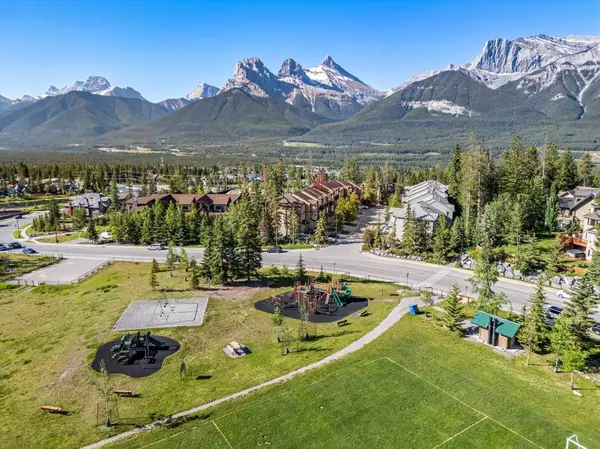 Canmore, AB T1W2Z8,901 Benchlands TRL #114